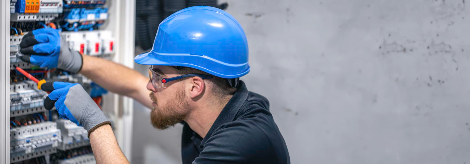 Soluciones eléctricas industriales y fabricación de tableros eléctricos Miraya Electric